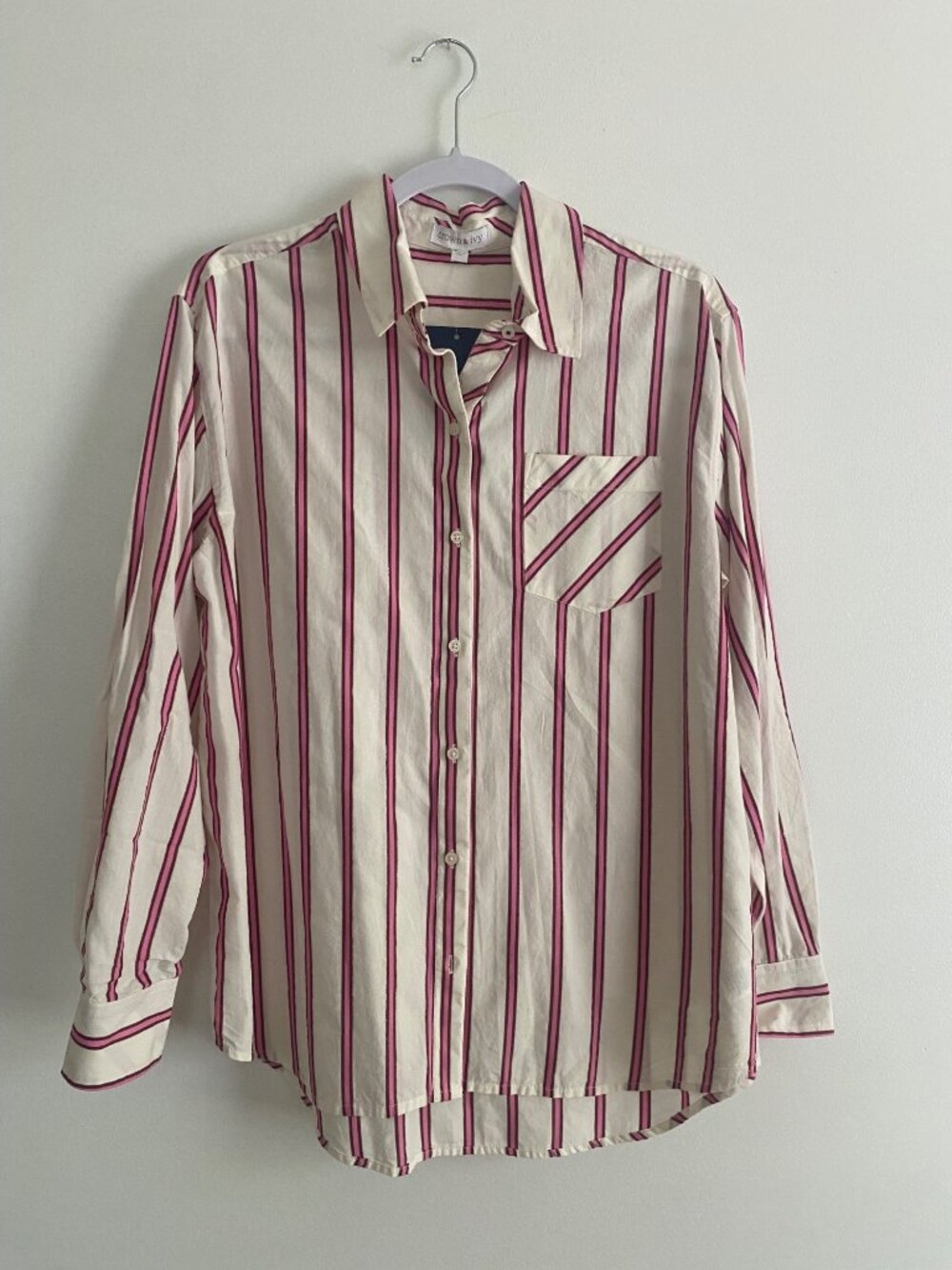 New! Crown & Ivy Women’s Striped Boyfriend Button-Up Shirt Size M